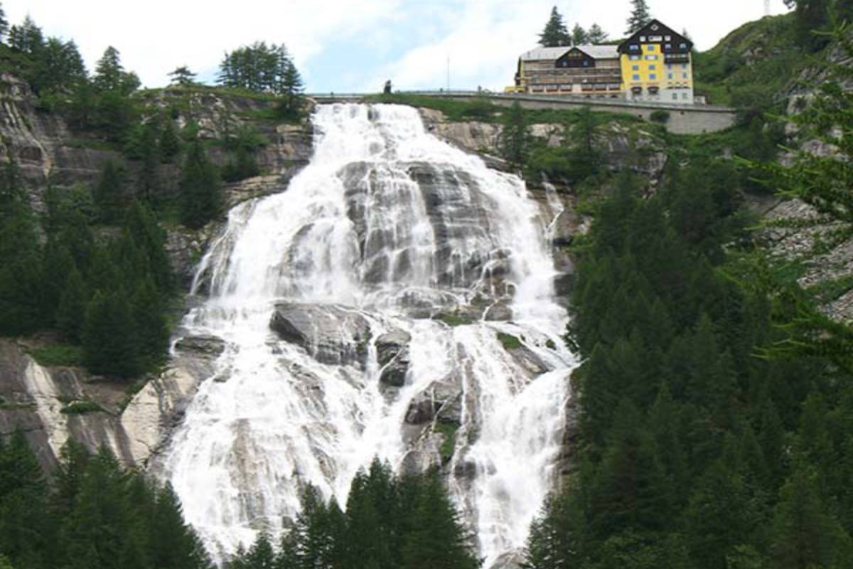 Cascata del Toce
